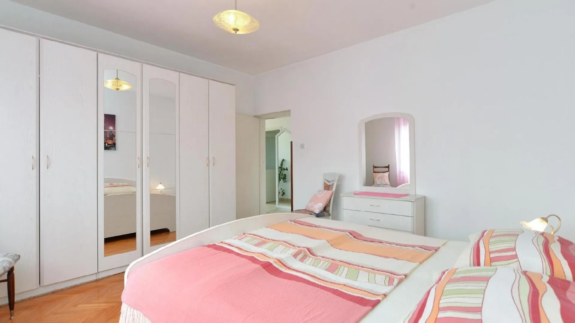 Ferienwohnung Fuer 6 Personen Ca 85 Qm In Fazana-Surida, Istrien Istrische Riviera Valbandon Apartment